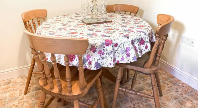 Middle Cottage, Забронировать Дом для отпуска Виллы Тирск, Вилла