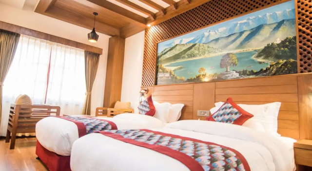 Номер Superior с балконом Everest Boutique Hotel