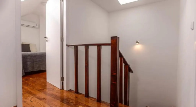 Апартаменты Seaside Family Townhouse - 100m from the sea!