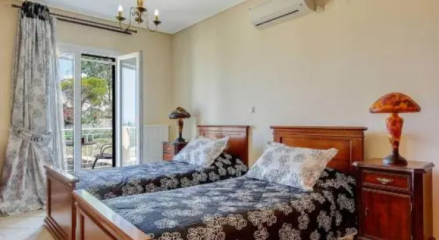 Villa Argostoli Bay