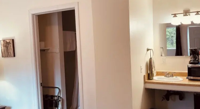 Номер Economy Carlo Creek Cabins