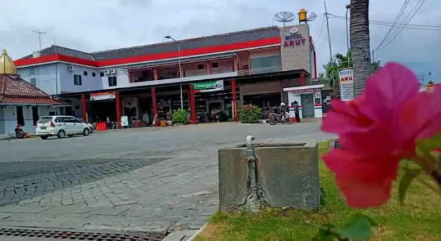 Hotel Arut, Rezerwuj Hotel Lamongan East Java