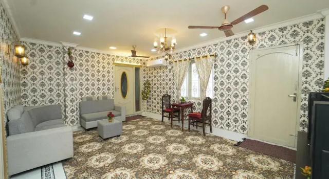 Blue Horizon Apartment 2bhk Nr Marina Beach, Забронировать Апартаменты/квартира Ченнаи штат Тамилнад, рядом с Базилика Сантом