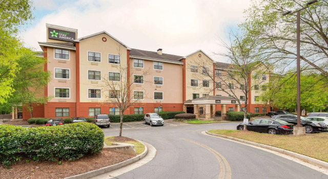 Extended Stay America Suites - Atlanta - Perimeter - Crestline, Забронировать Отель Атланта Джорджия, рядом с Perimeter Mall