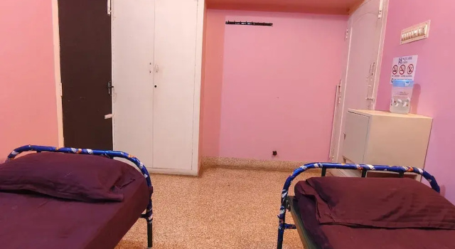 Номер Economy Square & Dormitory Stays