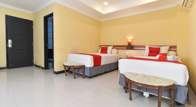 Двухместный номер Deluxe RedDoorz Plus near Mall Bali Galeria 2