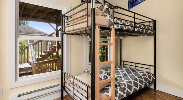 Коттедж Deluxe Seattle Vacation Home: The Campus