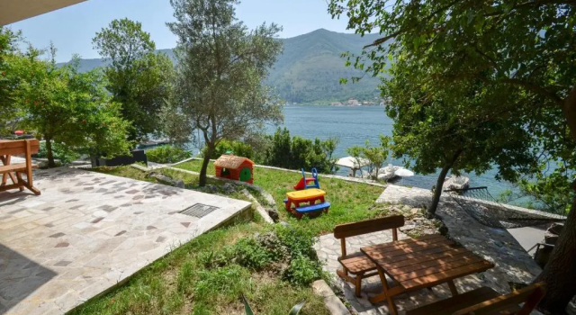 Guesthouse Grotta Di Nicola, Забронировать Отель Tomići Район Котор
