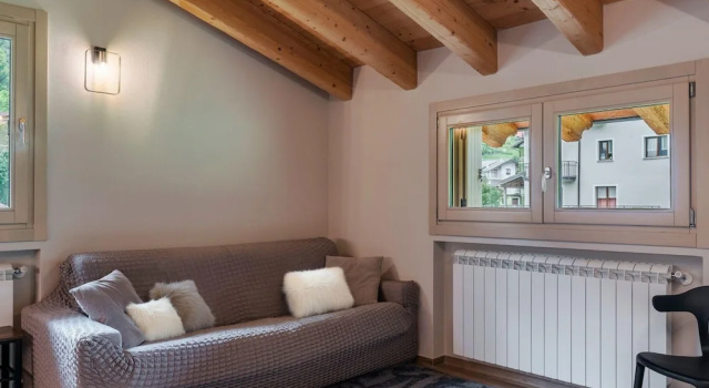 Olga s Chalet in Vione, Book Chalet Vione Adamello Ski