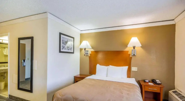 Номер Standard Quality Inn & Suites Kansas City - Independence I-70 East