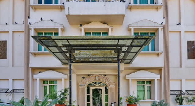 OYO 8051 Hotel Don Jon