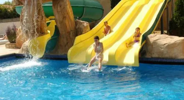 Camping Le Bois Joly, Забронировать Кемпинг Бизнес-отели Vendée, 4* 5*