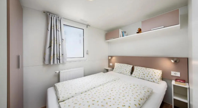 Knaus Campingpark Nürnberg, Забронировать Отель Зюдостштадт Зюдостштадт