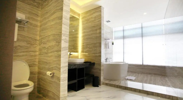 Люкс Executive Grand Karlita Hotel Purwokerto