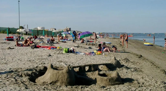Villetta 6, Забронировать Вилла Лидо-дельи-Эстенси Lidi di Comacchio