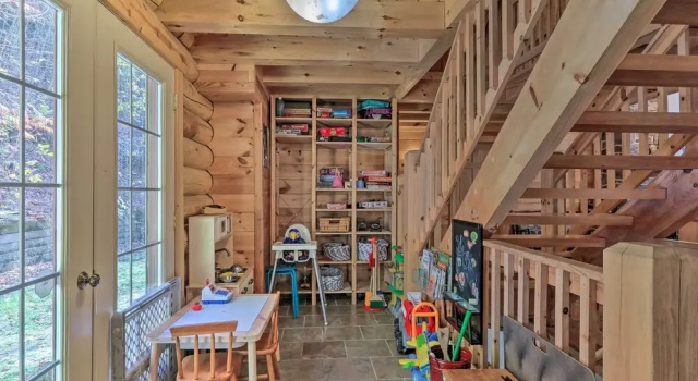 Grand 4,000 Sq Ft House - 11 Miles to Lancaster!, Varaa Lomakoti Parkesburg USA