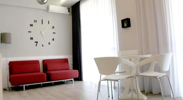 Апартаменты Deluxe Happy Apartment 7