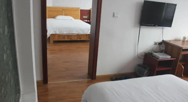 Люкс Zhangjiajie Yijiaqin Hotel