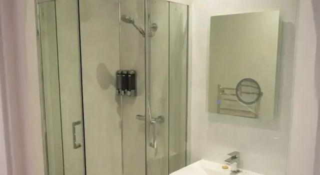 Номер Superior Crown Hotel