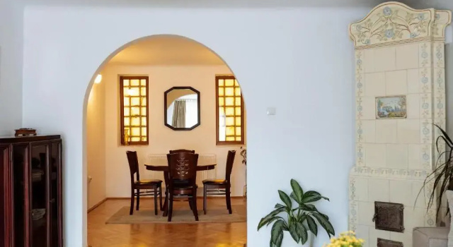 Lovely apartment and quiet courtyard in city centre