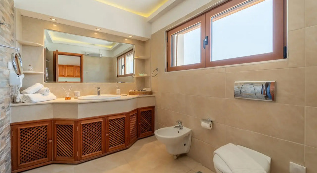 Люкс Arte Suites Pefki