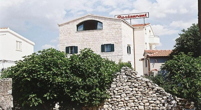 Villa Rustica Dalmatia, 予約 ヴィラ Donji Okrug 