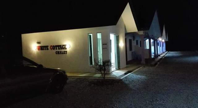 White Cottage Chalet, Rezerwuj Chalet Pantai Cenang 