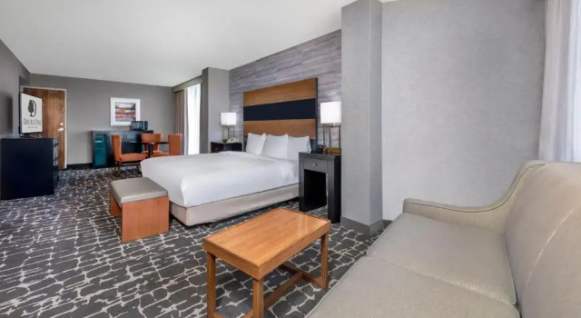 Двухместный номер Deluxe DoubleTree by Hilton Hotel Denver - Aurora