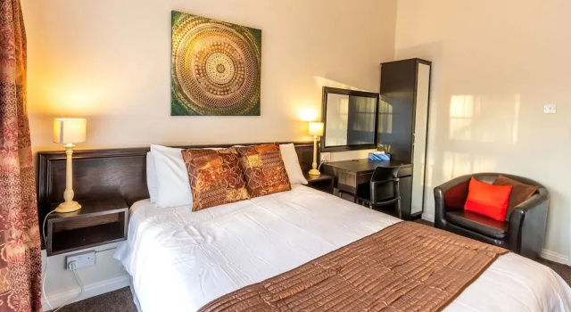 Номер Classic Fox & Hound Hotel
