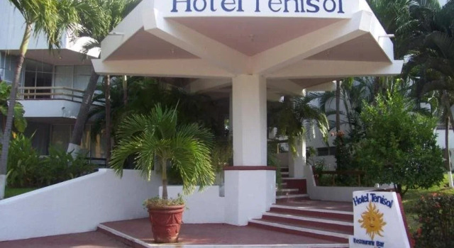 Hotel Tenisol