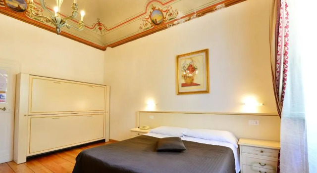 Standard- firedobbelt værelse Iris