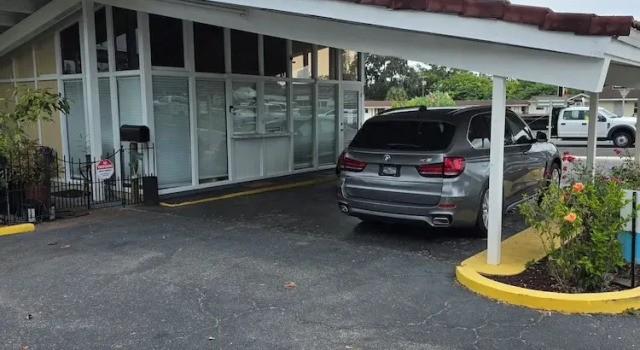 Royal Inn Motel, Забронировать Мотель Окала Ocala National Forest