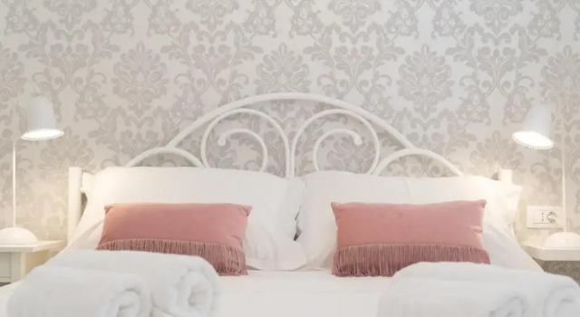 Mary Ann Apartment 2