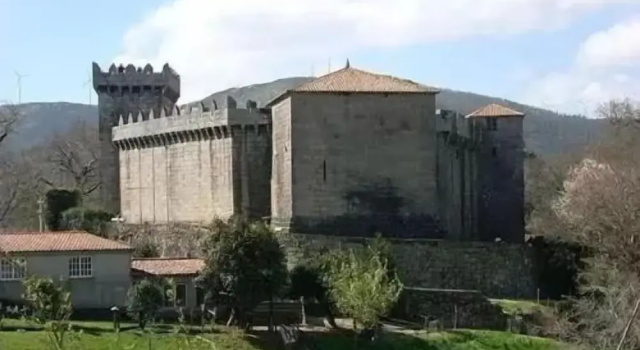 Pension Restaurante Vazquez, Reservar Casa de hóspedes Mazaricos A Coruña