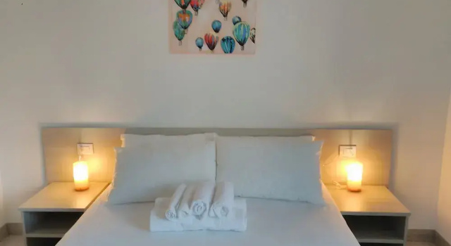 Номер Comfort Crystal B&B