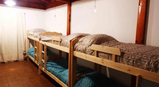 Кровать в общем номере Wayra Hostel