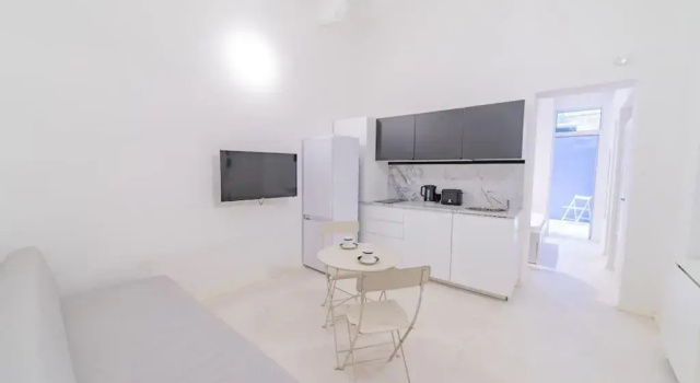 AF 3 - Modern 1 bedroom maisonette