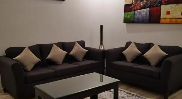 Апартаменты c 1 комнатой Royal Suite Furnished Apartments