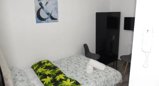 Luxurious Stay, Забронировать Отель Болтон Большой Манчестер