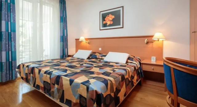 Adriatiq Resort Fontana Deluxe, Foglalás Üdülőközpont Vrboska Hvar