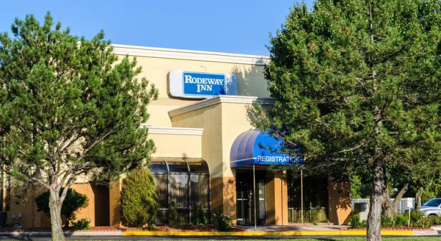 Quality Inn, Rezervovat Hotel Merriam Kansas