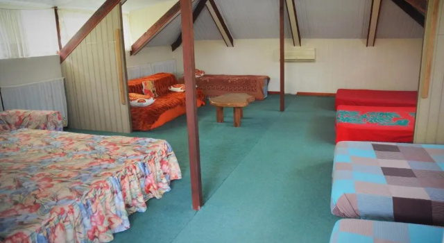 Bed in Dorm Fare Maheata