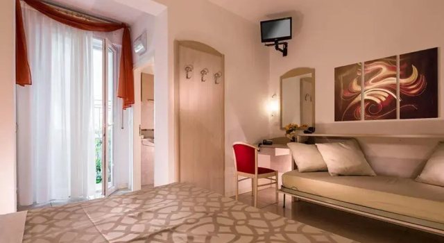 Трёхместный номер Standard Hotel Ada