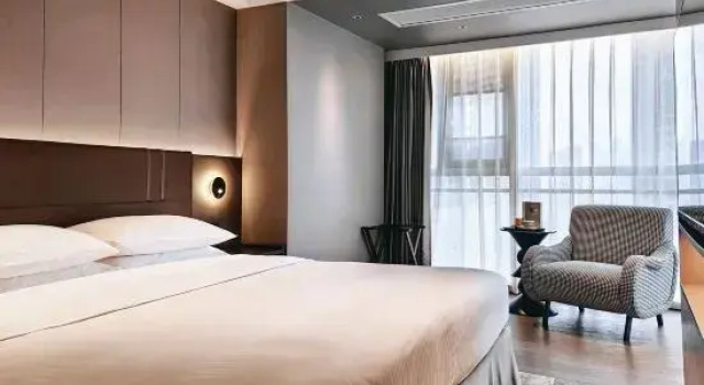 Люкс Somerset Future Center Wuhan