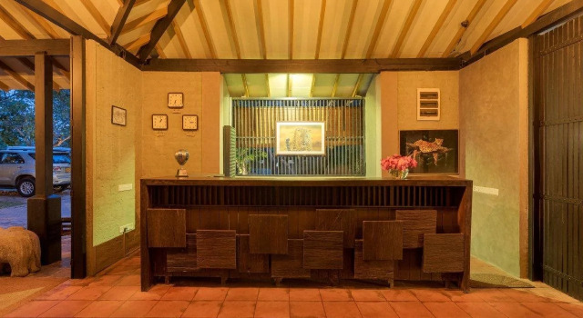 Elephant Reach, 予約 ホテル ティッサマハラマ Yala National Park