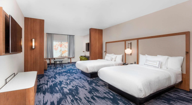 Четырёхместный люкс Fairfield Inn & Suites by Marriott Lebanon