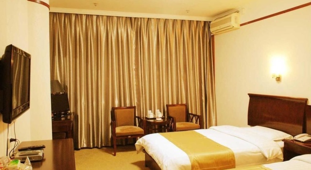 Bai Yun Hotel, Забронировать Отель Отели Баоцзи с парковкой, рядом с Baoji Railway Station, Парковка