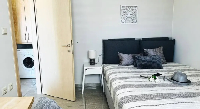 Cozy Snuggle- 2min To Beach, 6min Walk To Old Town