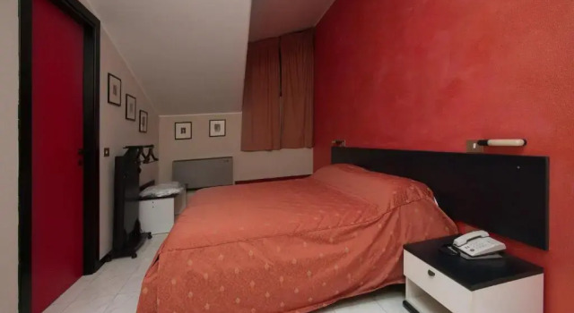 Двухместный номер Standard Hotel Versailles