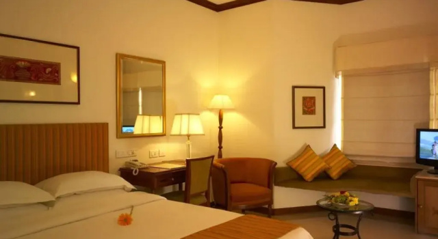 NANI HOTELS & RESORTS, Забронировать Отель Коллам штат Керала
